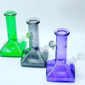 7" Inch Water Pipe WIth Heavy Beaker Base Square