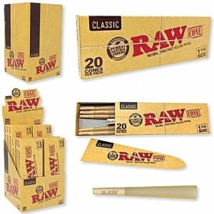 Raw Classic Cones 1 1/4 20CT 12 Per Display